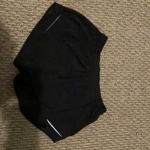 Lululemon Hotty Hot shorts